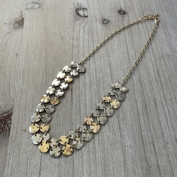 Silver and gold hammered look necklace - Picture 3 of 6